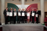 Zdjęcia grupowe - Galeria zdjęć Gala "Przedsiębiorstw i Gmin Fair Play" 2010