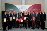 Zdjęcia grupowe - Galeria zdjęć Gala "Przedsiębiorstw i Gmin Fair Play" 2010