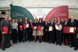 Zdjęcia grupowe - Galeria zdjęć Gala "Przedsiębiorstw i Gmin Fair Play" 2010