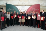 Zdjęcia grupowe - Galeria zdjęć Gala "Przedsiębiorstw i Gmin Fair Play" 2010