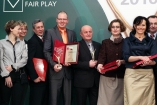 Zdjęcia grupowe - Galeria zdjęć Gala "Przedsiębiorstw i Gmin Fair Play" 2010